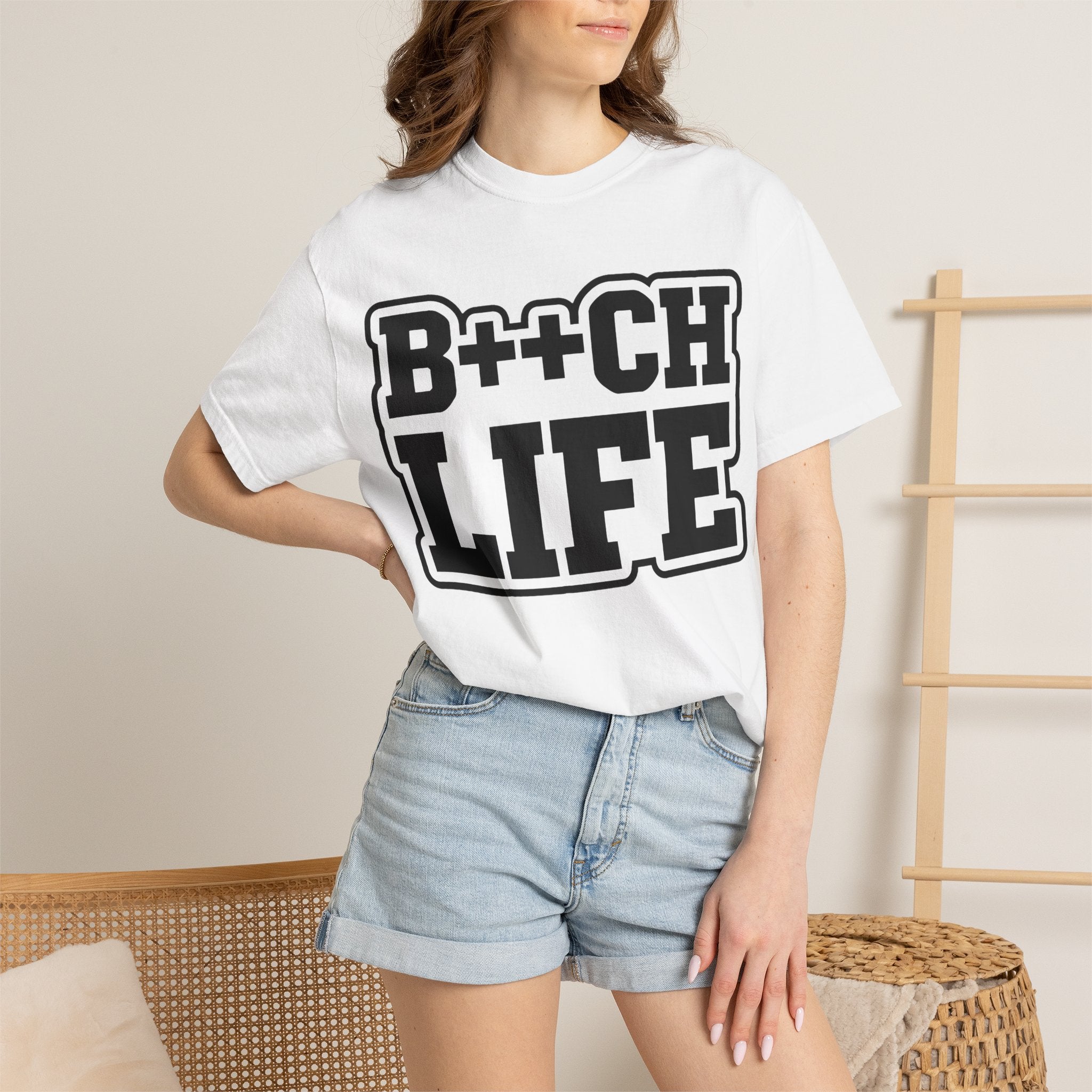 B++CH LIFE-Shirt — Bold Streetwear Graphic Tee
