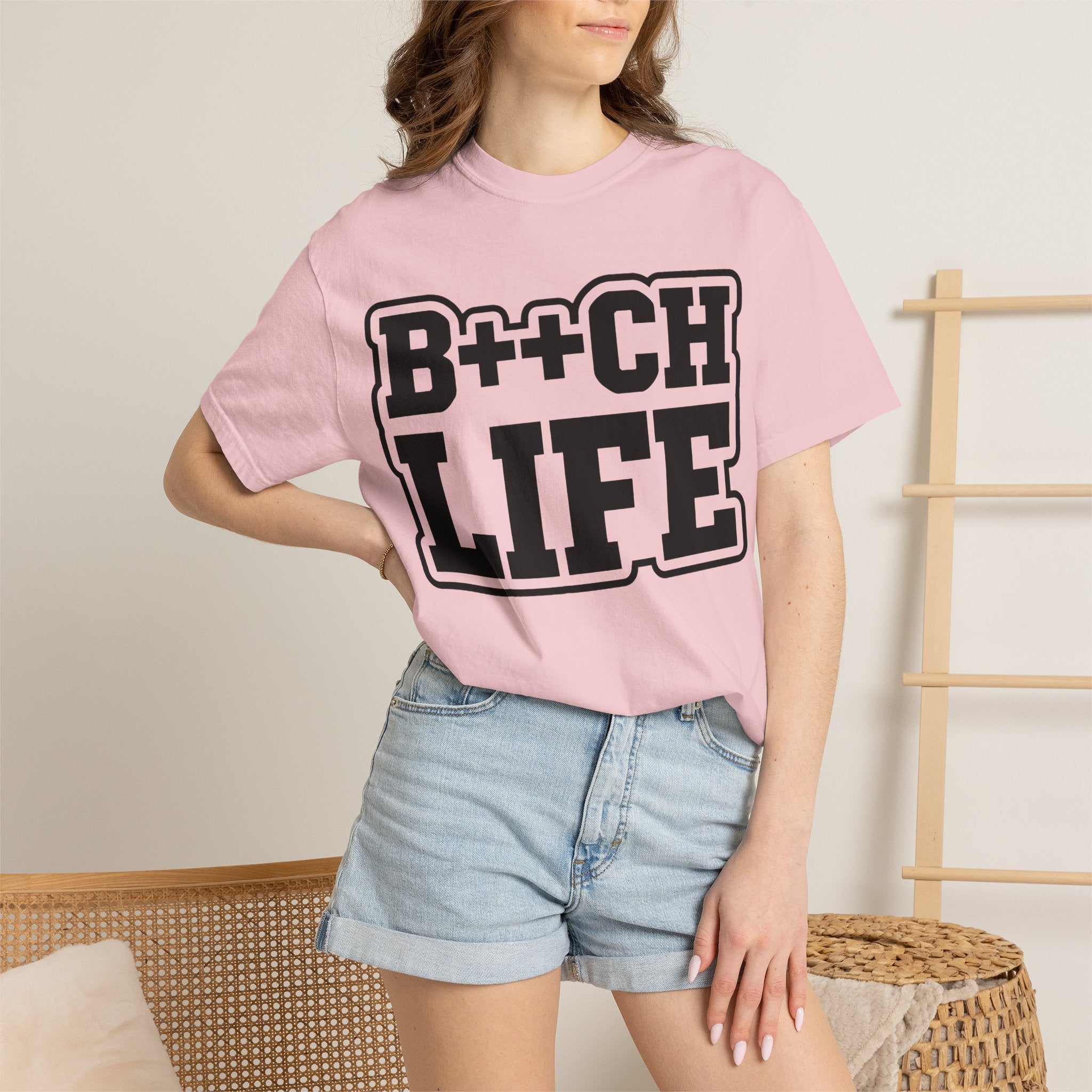 B++CH LIFE-Shirt — Bold Streetwear Graphic Tee